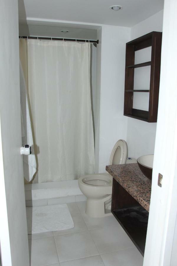 Apartamento En El Centro De San Andres Islas Con Vista Al Mar- Edificio Bay Point 703 Екстериор снимка